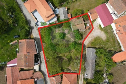 Terreno para Venda em São João da Corveira
