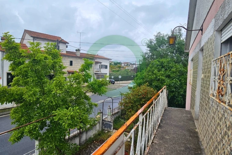 Moradia T3 para Venda em Santa Cruz/Trindade e Sanjurge Foto 2