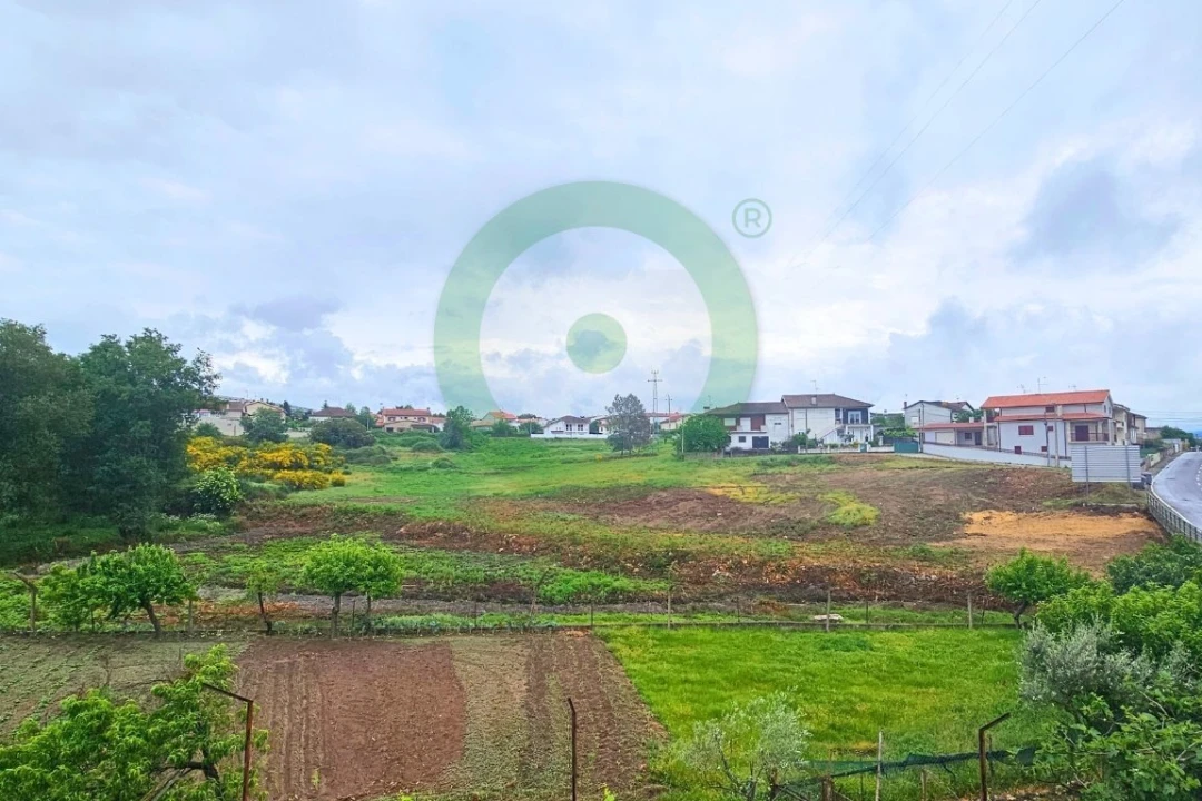 Moradia T3 para Venda em Santa Cruz/Trindade e Sanjurge Foto 15