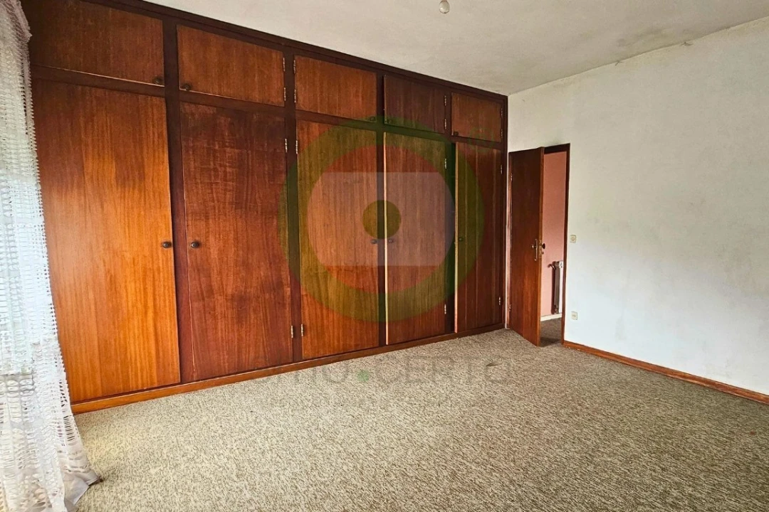 Moradia T3 para Venda em Santa Cruz/Trindade e Sanjurge Foto 9