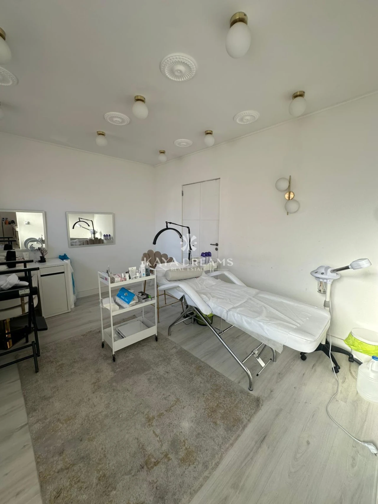 Negócio para Arrendamento em Ramada e Caneças Foto 9