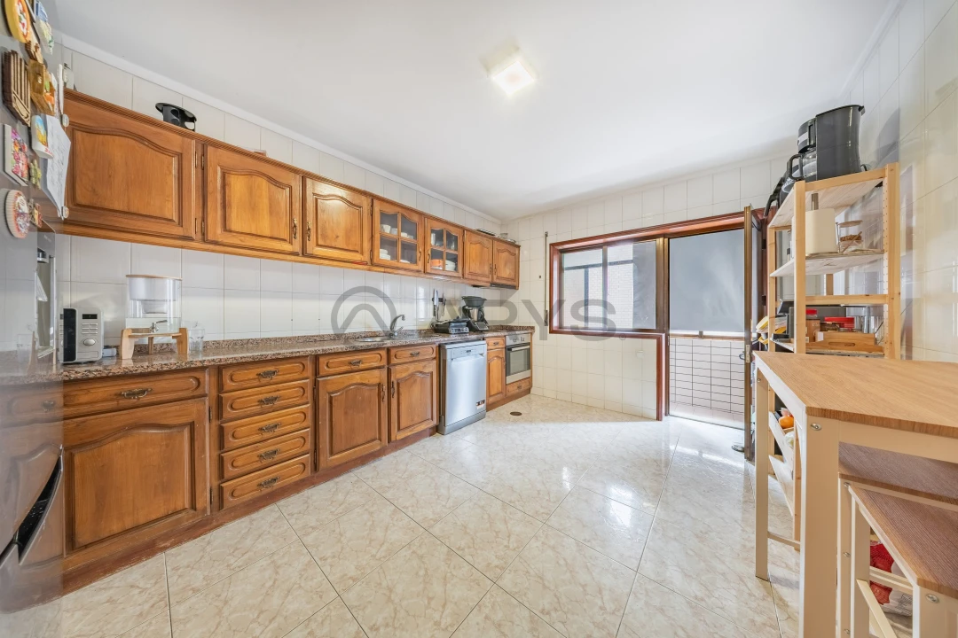 Apartamento T3 para Venda em Nogueira e Silva Escura Foto 7