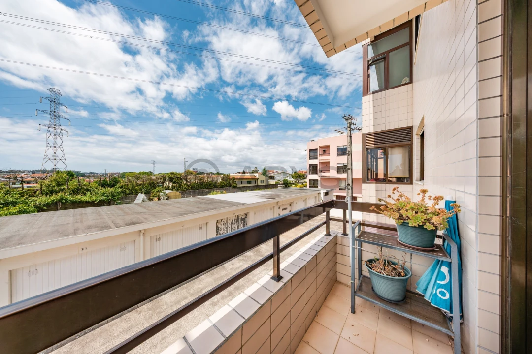 Apartamento T3 para Venda em Nogueira e Silva Escura Foto 6