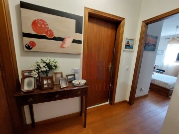 Apartamento T3 para Venda em Nossa Senhora do Pópulo, Coto e São Gregório