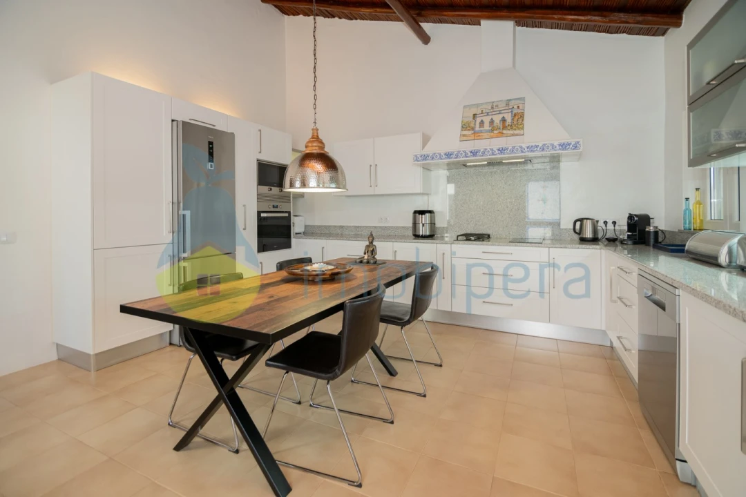 Moradia T4 para Venda em Silves Foto 36