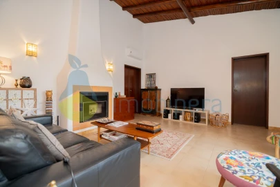 Moradia T4 para Venda em Silves