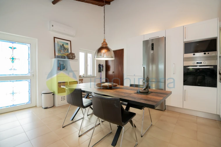 Moradia T4 para Venda em Silves Foto 35