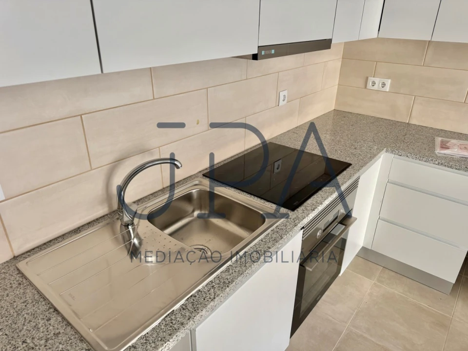 Apartamento T2 para Venda em Monte Gordo Foto 2