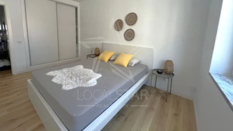Apartamento T2 para Venda em Nossa Senhora do Pópulo, Coto e São Gregório