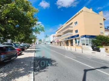 Loja para Venda em Carcavelos e Parede