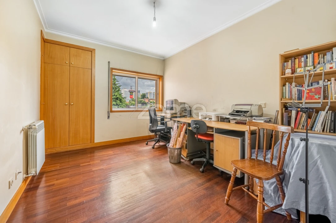 Apartamento T4 para Venda em Nogueira, Fraião e Lamaçães Foto 11