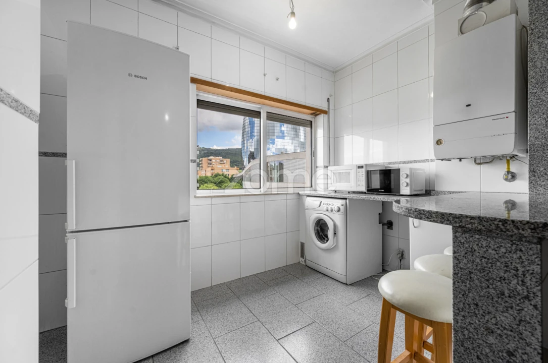 Apartamento T4 para Venda em Nogueira, Fraião e Lamaçães Foto 6