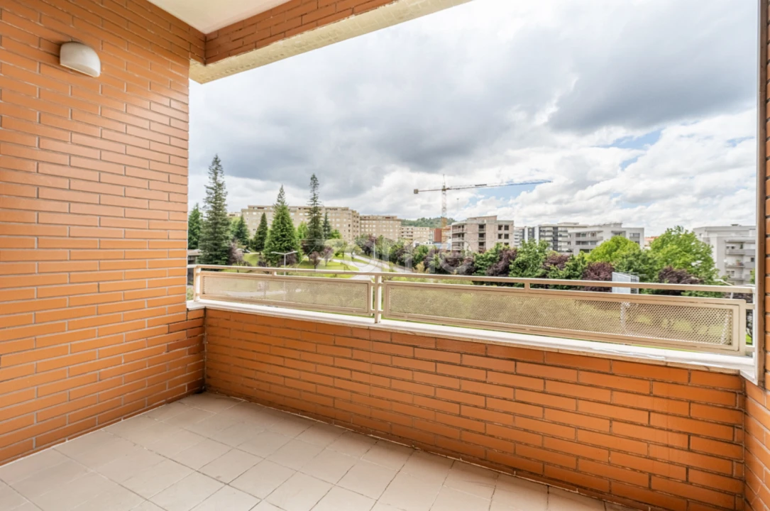 Apartamento T4 para Venda em Nogueira, Fraião e Lamaçães Foto 18