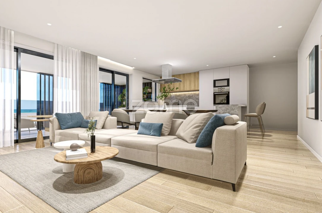 Apartamento T2 para Venda em Espinho Foto 2