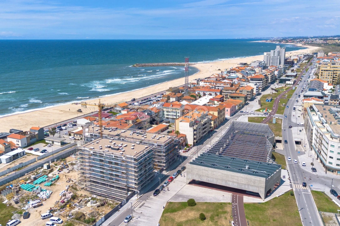Apartamento T2 para Venda em Espinho Foto 22