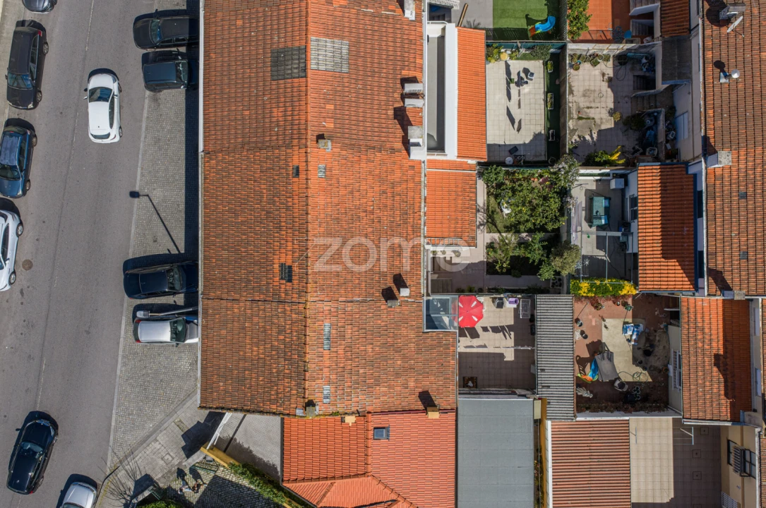 Moradia T4 para Venda em São Mamede de Infesta e Senhora da Hora Foto 48