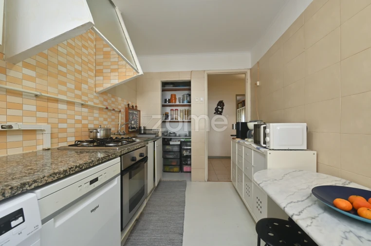 Apartamento T4 para Venda em Oeiras e São Julião da Barra, Paço de Arcos e Caxias Foto 22