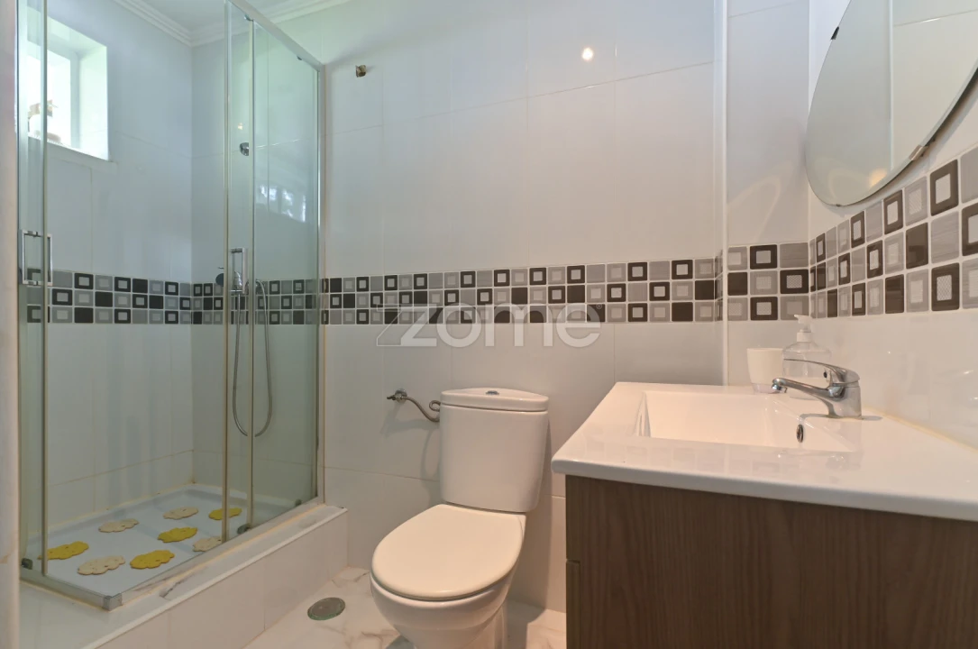 Apartamento T4 para Venda em Oeiras e São Julião da Barra, Paço de Arcos e Caxias Foto 15