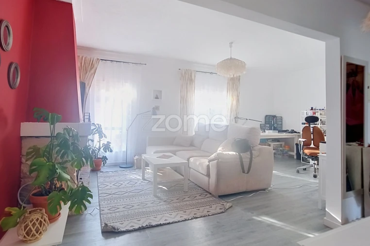 Apartamento T3 para Arrendamento em Santa Clara e Castelo Viegas Foto 13
