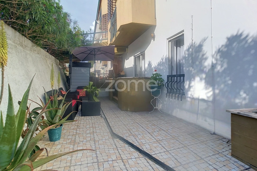 Apartamento T3 para Arrendamento em Santa Clara e Castelo Viegas Foto 1