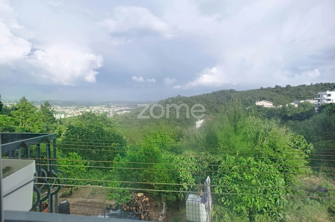 Apartamento T3 para Arrendamento em Santa Clara e Castelo Viegas Foto 12