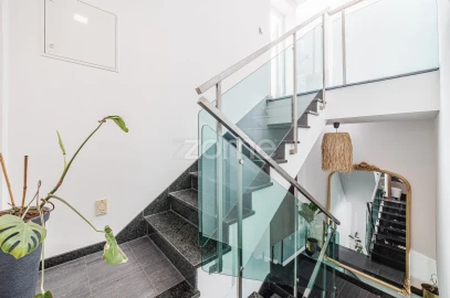 Moradia T4 para Venda em Porto Salvo