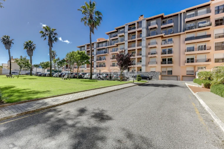 Apartamento T3 para Venda em Alcabideche Foto 33