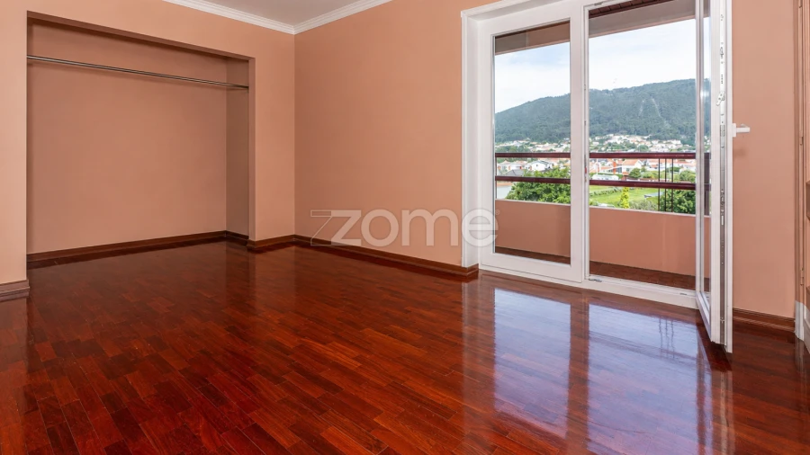 Moradia T3 para Venda em Carreço