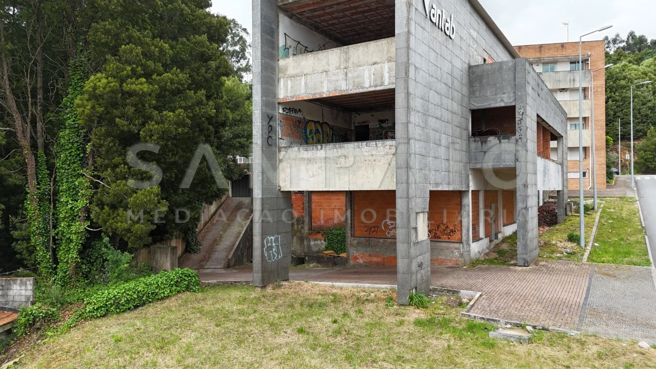 Armazém para Venda em Valongo Foto 8