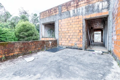 Armazém para Venda em Valongo