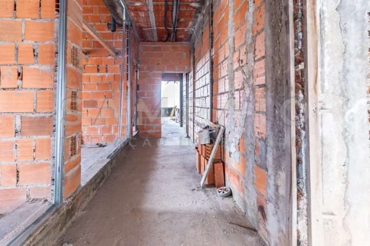 Armazém para Venda em Valongo Foto 33