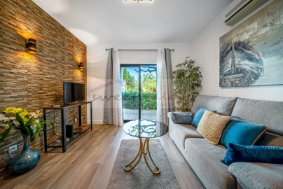 Apartamento para Venda em Albufeira e Olhos de Água