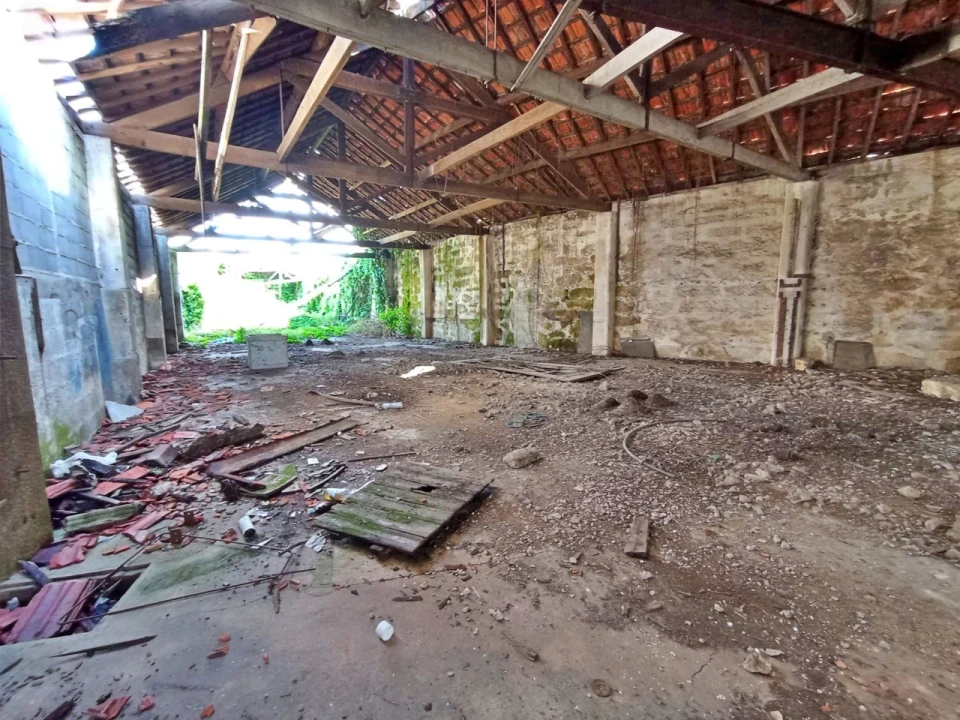 Armazém para Venda em Coronado (São Romão e São Mamede) Foto 1