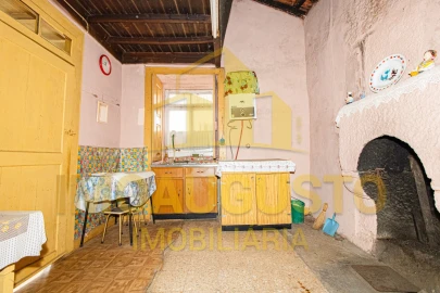 Moradia T2 para Venda em Algodres, Vale de Afonsinho e Vilar de Amargo