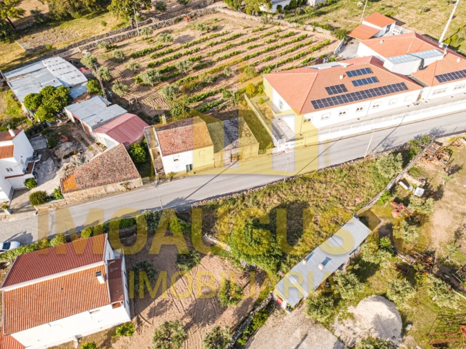 Moradia T2 para Venda em Algodres, Vale de Afonsinho e Vilar de Amargo Foto 4