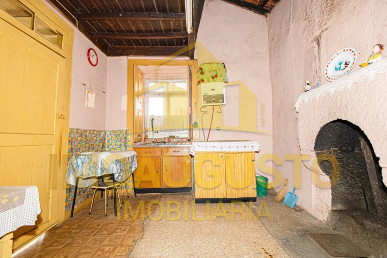 Moradia T2 para Venda em Algodres, Vale de Afonsinho e Vilar de Amargo Foto 16