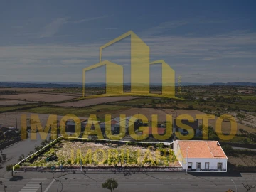 Moradia T4 para Venda em Escalhão