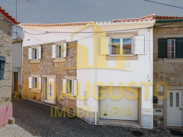 Moradia T3 para Venda em Mata de Lobos