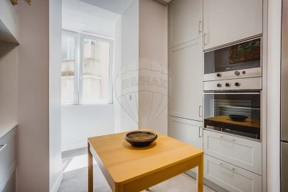 Apartamento T3 para Venda em Arroios