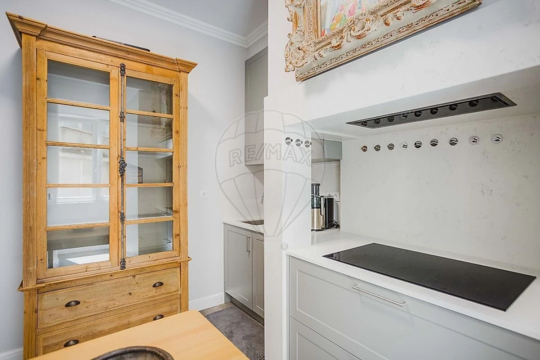Apartamento T3 para Venda em Arroios Foto 16