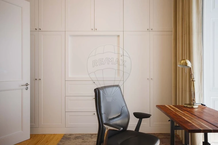 Apartamento T3 para Venda em Arroios Foto 12