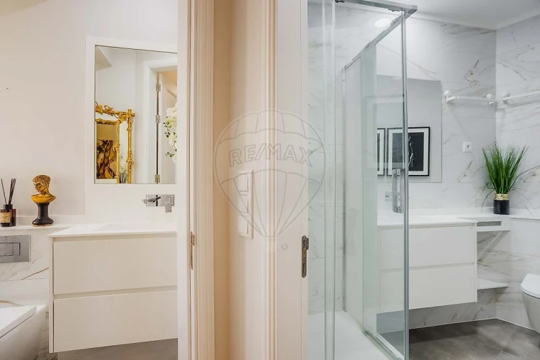 Apartamento T3 para Venda em Arroios Foto 13