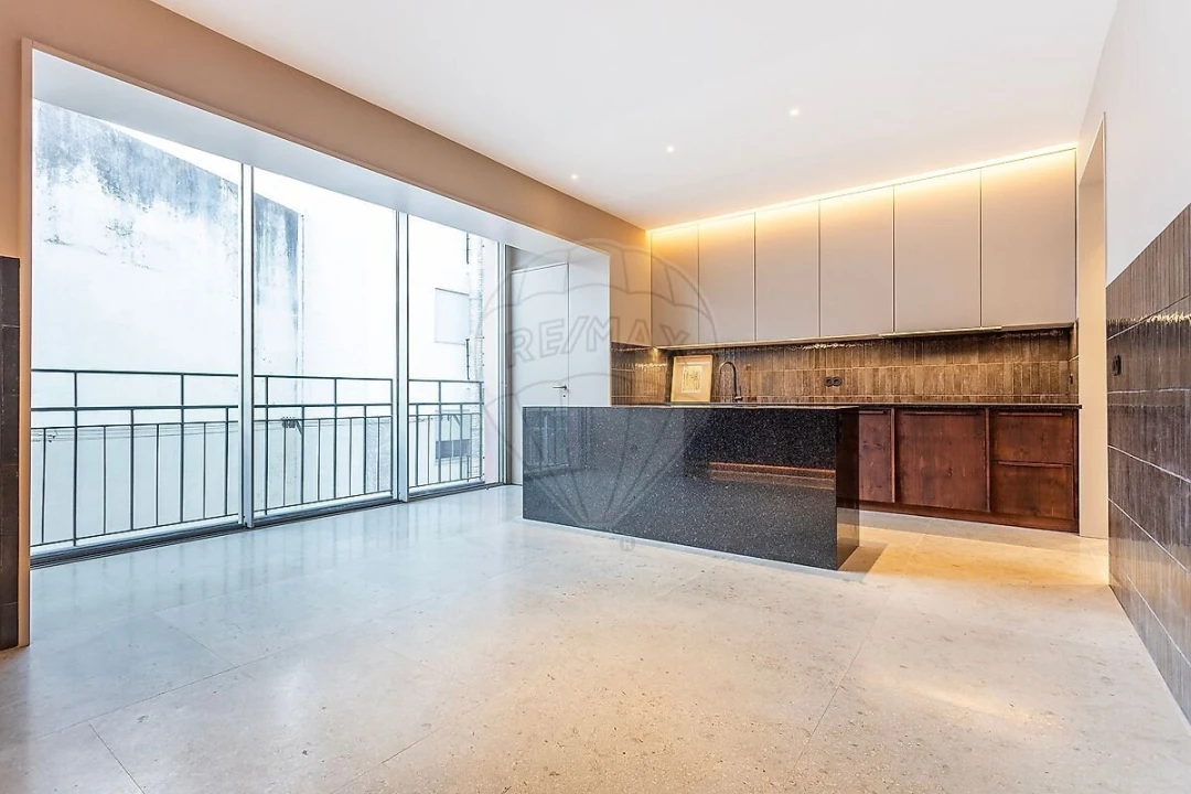 Apartamento T4 para Venda em Avenidas Novas Foto 14