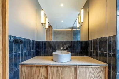 Apartamento T4 para Venda em Avenidas Novas