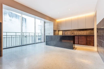 Apartamento T4 para Venda em Avenidas Novas