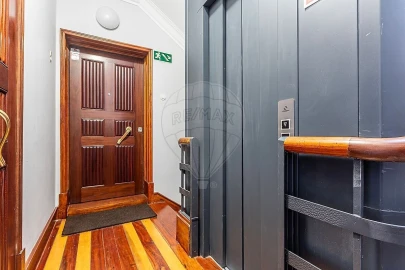 Apartamento T4 para Venda em Avenidas Novas