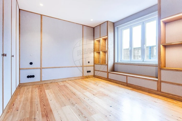 Apartamento T4 para Venda em Avenidas Novas Foto 29