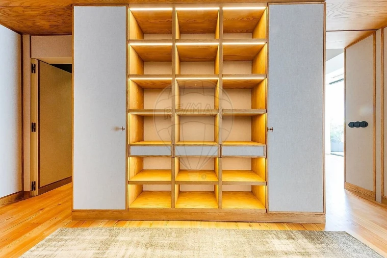 Apartamento T4 para Venda em Avenidas Novas Foto 9