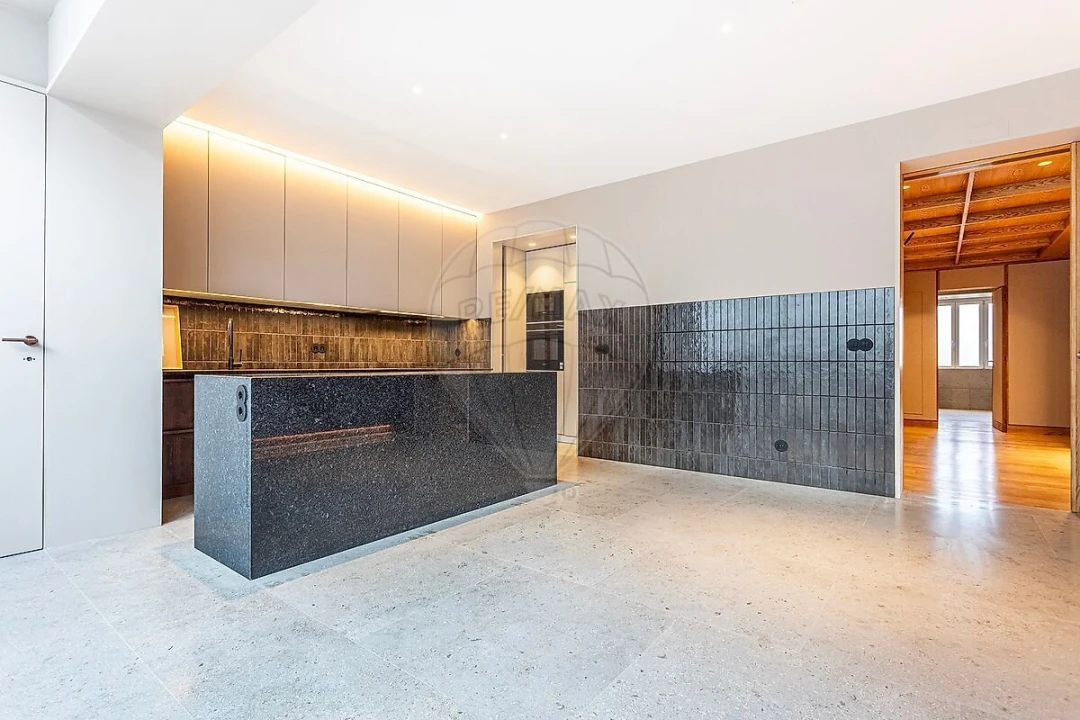 Apartamento T4 para Venda em Avenidas Novas Foto 16