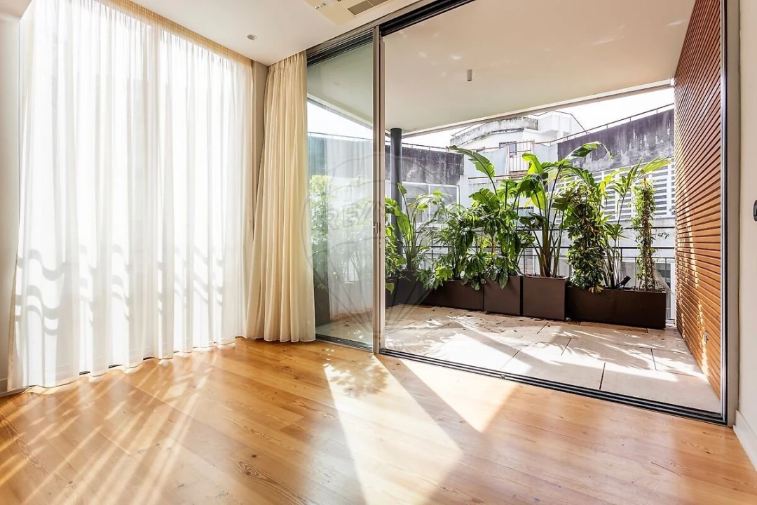 Apartamento T4 para Venda em Avenidas Novas Foto 1
